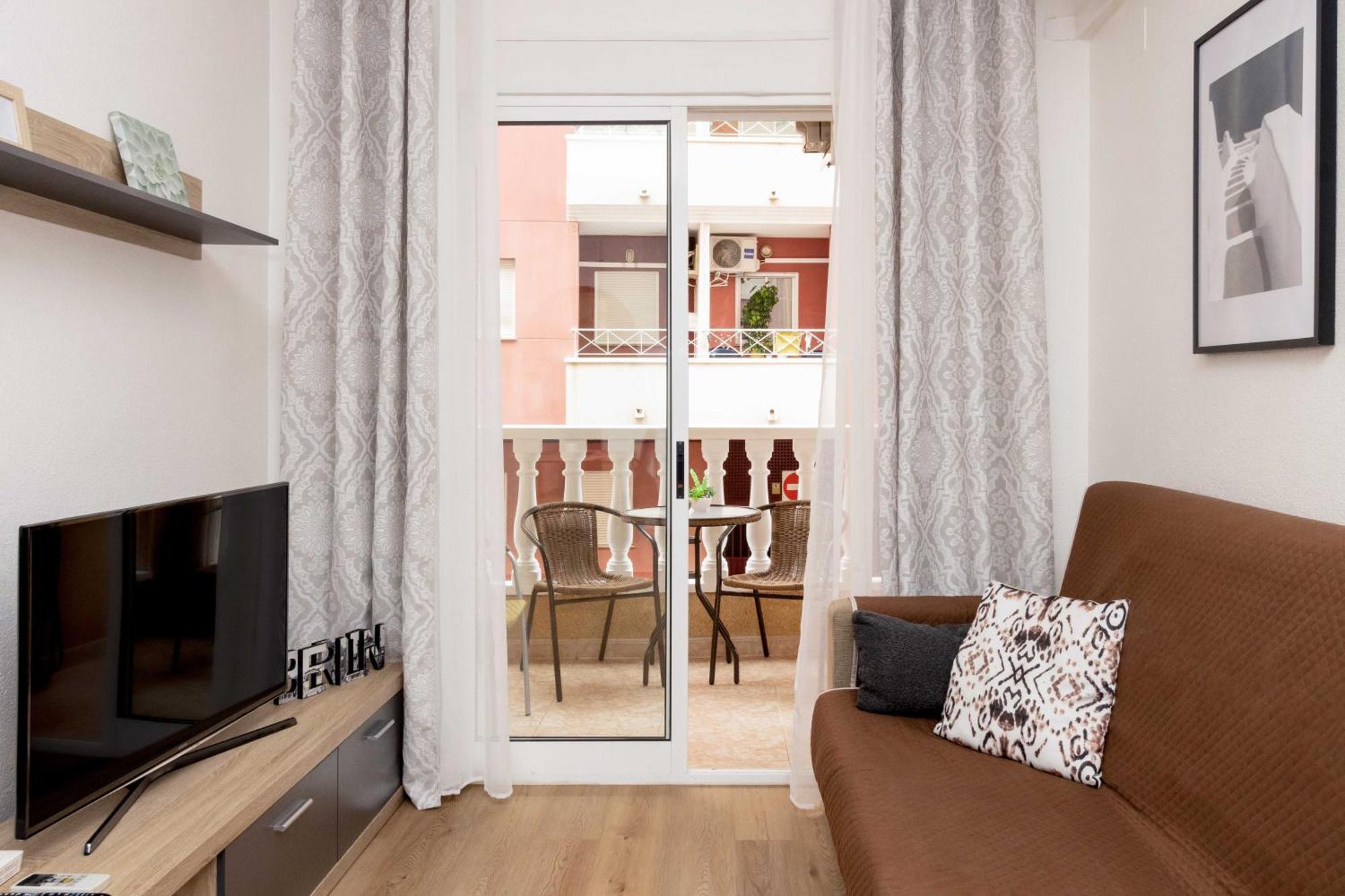 Jose Hurtado Apartamento Torrevieja Eksteriør bilde