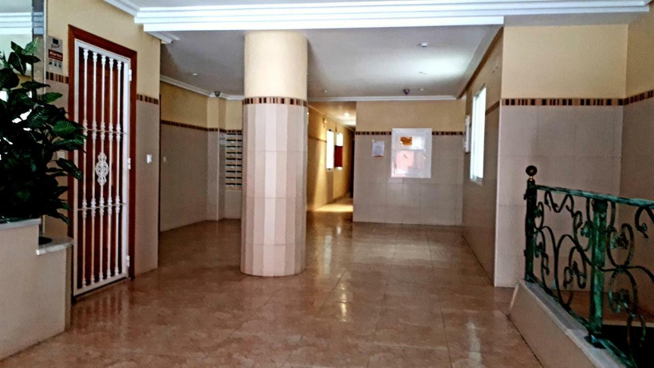 Jose Hurtado Apartamento Torrevieja Eksteriør bilde